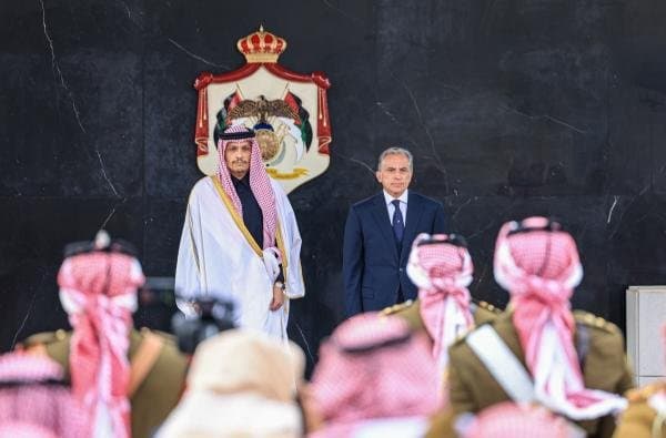 حسّان يستقبل آل ثاني في رئاسة الوزراء