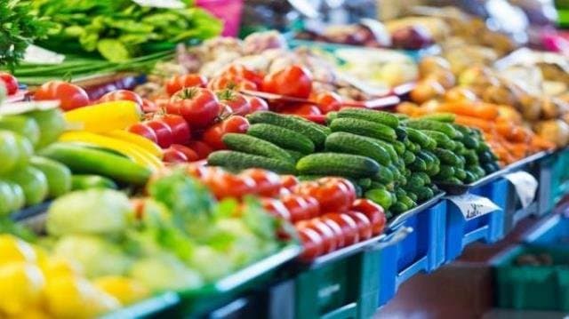أسعار الخضار والفواكه في السوق المركزي