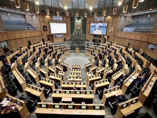 مجلس النواب: لا دور لنا في منح أو تسهيل تصاريح الحج