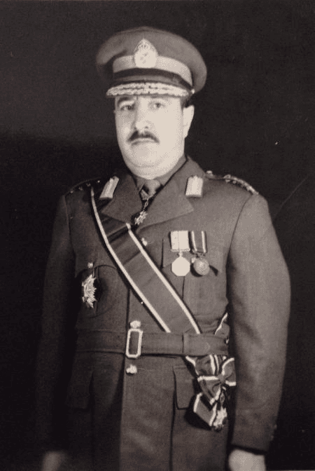 ذكرى رحيل اللواء الركن فهد جرادات وزير المالية الأسبق وأول قائد للجيش الشعبي