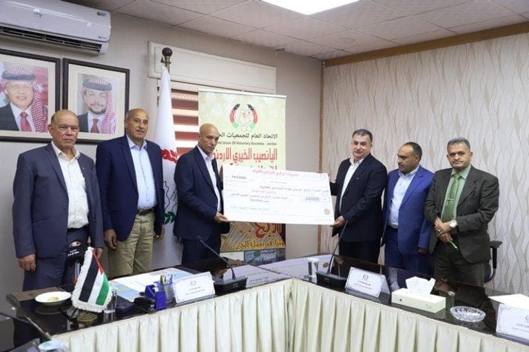 رمزي جريس الزيادين يفوز بالجائزة الكبرى لليانصيب الخيري الأردني بقيمة 30 ألف دينار