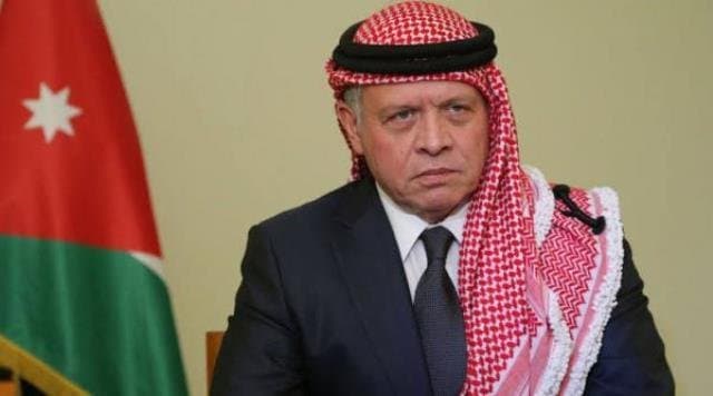 الملك يعزي أمير قطر بوفاة الشيخ حمد بن خليفة آل ثاني