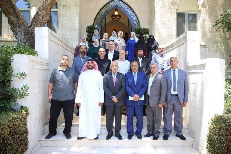 العيسوي يلتقي  وفدا من أبناء قرى بني هاشم من الزرقاء