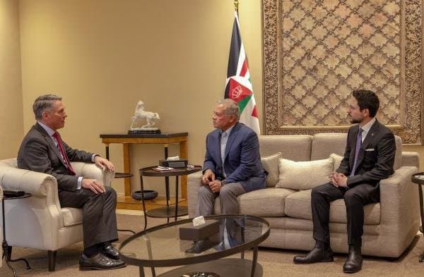 الملك يستقبل وزير الدفاع الأسترالي