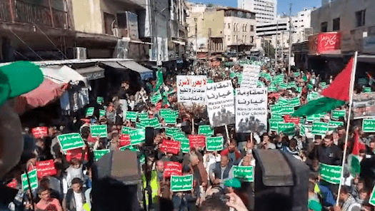 جمعة “لبيك يا غزة” من وسط البلد تندد بالعدوان الصهيوني على غزة