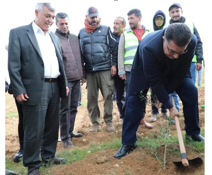 الحنفيات يرعى فعالية يوم الشجرة في مادبا