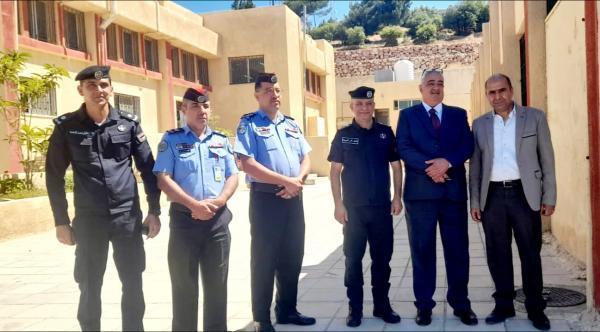 جويعد: التقيد بتطبيق الإجراءات والتعليمات الناظمة ينعكس إيجابا على أداء الطلبة