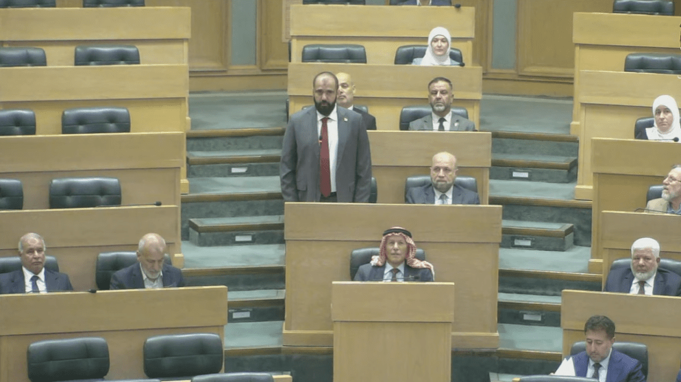 الكساسبة يؤدي اليمين الدستورية في مجلس النواب
